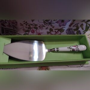 Portmeirion Botanic Garden Cake aslice